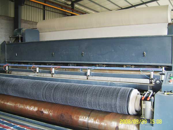 GCL膨润土防水毯生产线